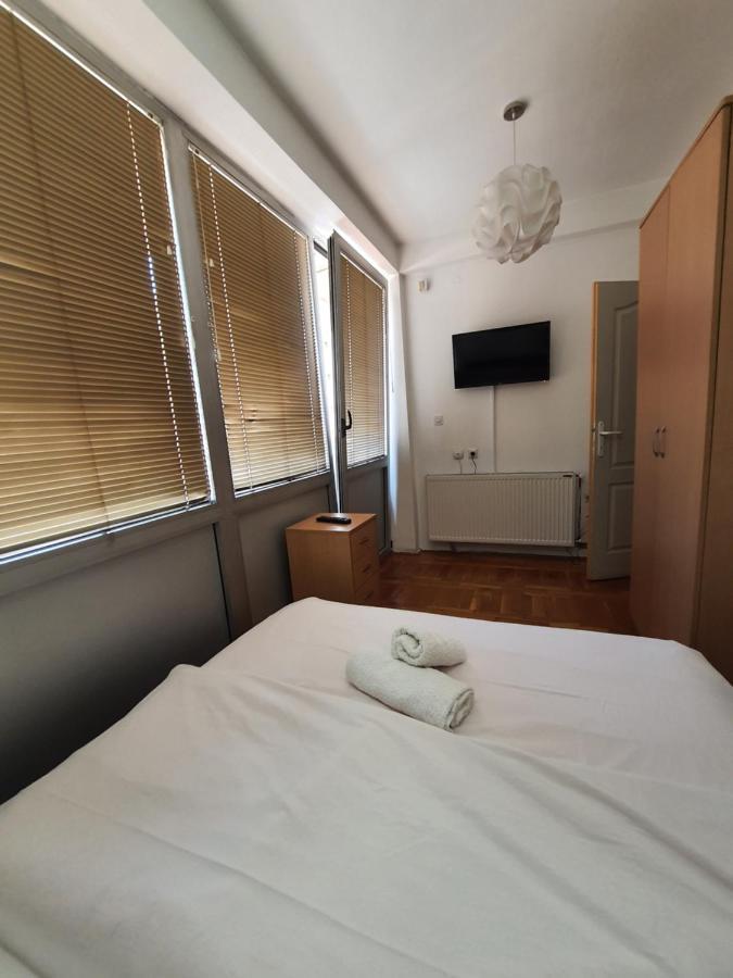 Apartman Panorama 3 Glavna Ulica อูชิเซ ภายนอก รูปภาพ
