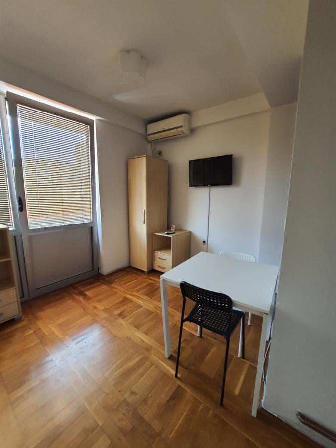 Apartman Panorama 3 Glavna Ulica อูชิเซ ภายนอก รูปภาพ