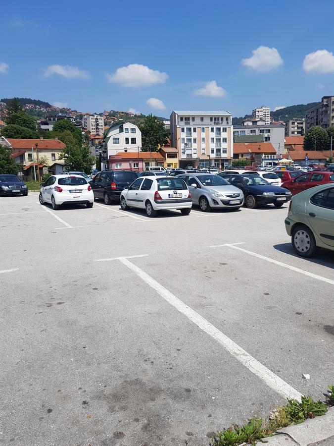 Apartman Panorama 3 Glavna Ulica อูชิเซ ภายนอก รูปภาพ