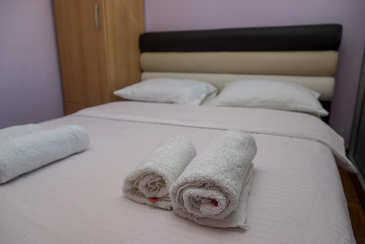 Apartman Panorama 3 Glavna Ulica อูชิเซ ภายนอก รูปภาพ